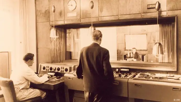 DW-Studio beim NWDR 1953 (DW)
