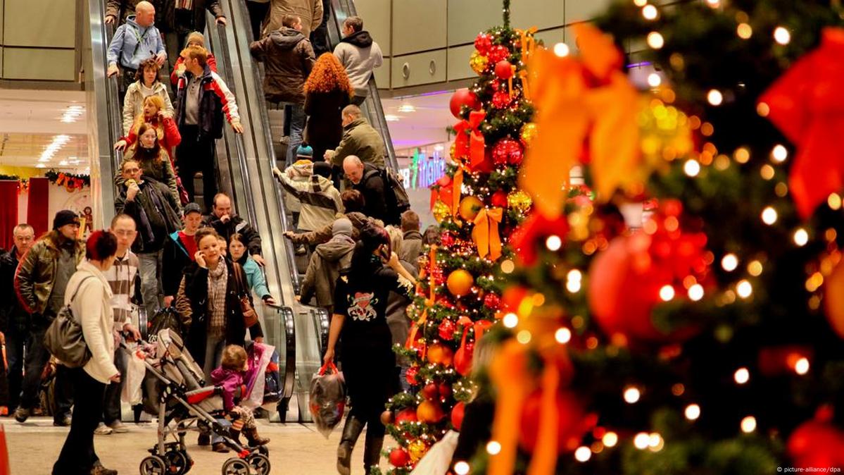 German Consumer Confidence Rises – DW – 12/19/2014