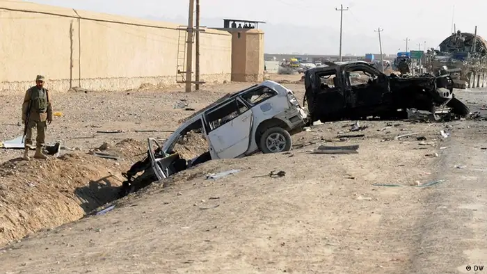 Diese Bilder sind nach dem Selbstmordanschlag in Kandahars Flughafen, am 10.01.2012 gemacht worden. Mohammad Ibrahim, DW-Mitarbeiter in Kandahar hat diese Bilder aufgenommen. Alle rechte gehören der DW.