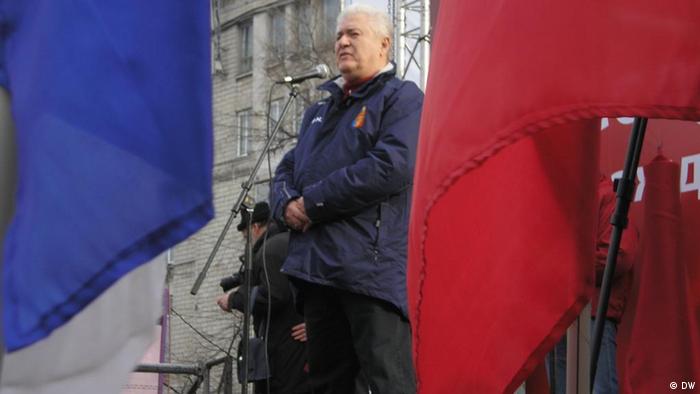 Liderul comunist Voronin, la o manifestaţie a formaţiunii sale