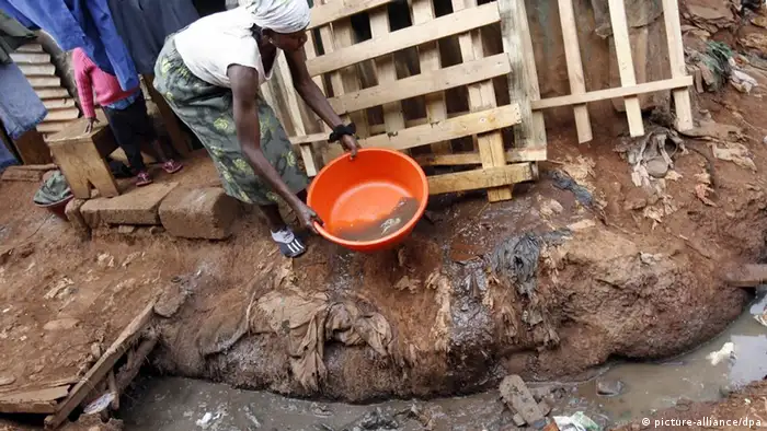 De l'eau souillée contaminée par le salmonelle, au Kenya
