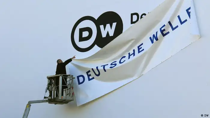 Erik Bettermann Enthüllung neues DW-Logo