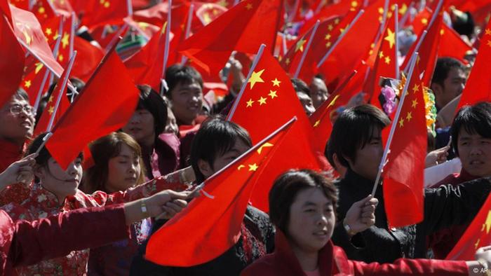 Magnet China - an old empire rises again | Asia | An in-depth look at ...