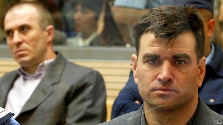 Milorad Ulemek (desno) osuđen je na četrdeset godina zatvora