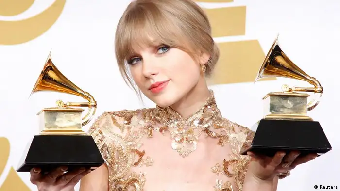 Grammy Awards 2012 Taylor Swift
