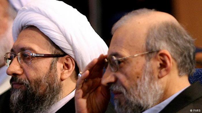Iran Justiz . Brüder Laridjani : Ayatollah Sadegh Amoli Laridjani (links), Justizchef in Iran & Javad Laridjani , Beauftragte für Menschenrechtsangelegenheiten der iranischen Justiz Copyright: FARS