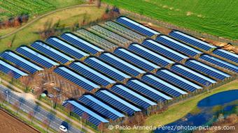 Central fotovoltaica de Photon Power AG. (2011).