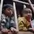 Anak-anak Myanmar yang menjadi pengungsi dekat perbatasan Thailand