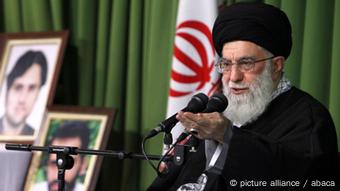 Der geistige Führer Ali Khamenei (Foto: picture alliance/abaca)