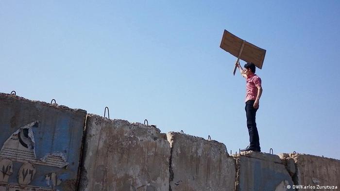 Irakische Proteste für den arabischen Frühling (Foto: DW/Karlos Zurutuza)