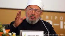 العطية: القرضاوي لا يمثل السياسة الخارجية لقطر