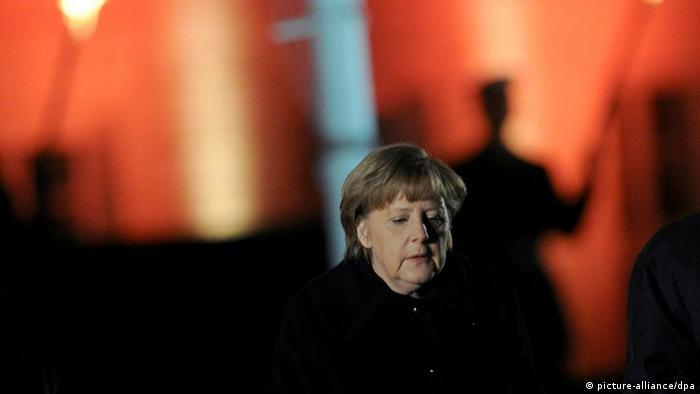 Merkel durante despedida del expresidente Christian Wulff en marzo de 2012