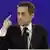 Frankreichs Präsident und Präsidentschaftskandidat Nicolas Sarkozy bei einem Wahlkampfauftritt in Villepinte (Foto:Michel Euler/AP/dapd) <<