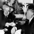 پی دیدار بن گوریون (چپ)، نخست‌وزیر وقت اسرائیل و آدن آوئر، صدراعظم آلمان در سال ۱۹۶۰ زمینه برقراری مناسبات میان دو کشور ایجاد شد