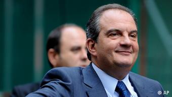 Портрет мужчины в костюме