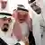 Der saudische König Abdullah bin Abdulaziz Al Saudn im Kreise von Vertrauten (Archiv-Foto: dpa)
