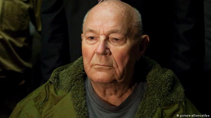 Bivši čuvar koncentracionog logora Džon Demjanjuk posle presude u Minhenu 2011. godine