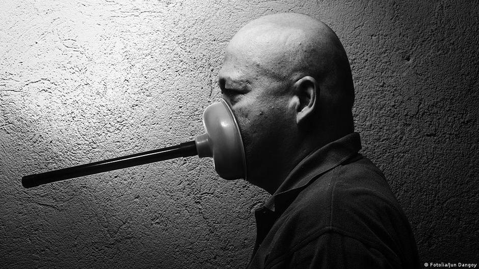 Chinese Bloggers Are Gagged With Their Own Names Asia An In Depth Look At News From Across The Continent Dw 19 03 2012