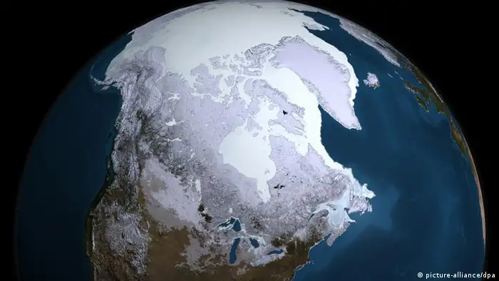 ARCHIV - ILLUSTRATION - Die Satellitenaufnahme zeigt die größte Eisausdehnung in der Arktis für den Zeitraum 2008-09, die am 28.02.2009 aufgetreten ist. Selbst tiefgreifende Maßnahmen zum Klimaschutz können den bereits begonnenen Klimawandel allenfalls bremsen, aber nicht mehr stoppen. Das ist das Fazit aus einer Zusammenschau verschiedener Fachrichtungen, die das Bremerhavener Alfred-Wegener- Institut für Polar- und Meeresforschung (AWI) im Vorfeld des Klimagipfels in Kopenhagen veröffentlicht hat. Ab Montag (07.12.2009) wollen Vertreter von mehr als 190 Staaten in der dänischen Hauptstadt über Wege zu einer Begrenzung von Treibhausgas-Emissionen wie Kohlendioxid (CO2) beraten. Foto: NASA Goddard's Scientific Visualization Studio (zu dpa-Korr. 0430 vom 03.12.2009) +++(c) dpa - Bildfunk+++