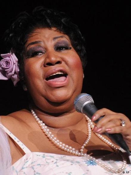 Aretha Franklin, 'the queen of soul', dies aged 76, Aretha Franklin