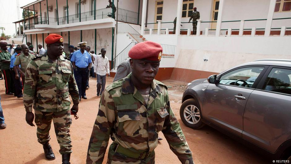 Guinea-Bissau in crisis – DW – 04/12/2012