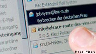 Computer-Wurm verbreitet rechtsradikale Spam-Mails