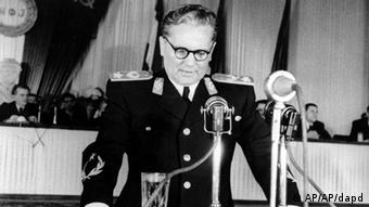 Тито през 1949 година Тито през 1949 година