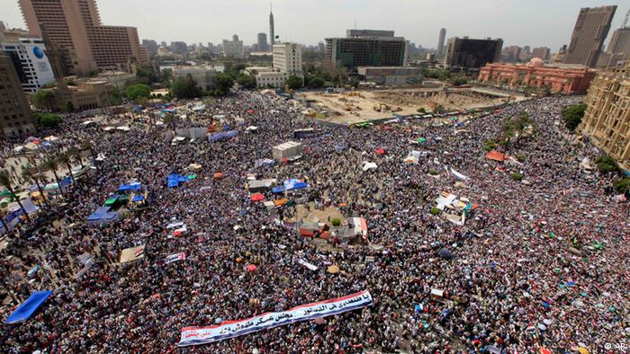 Protesters gather in Tahrir Square