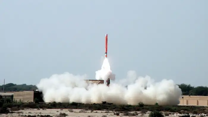 epa02983267 (FILE) A file picture dated 10 February 2011 shows the test-launch of Pakistan's Hatf-VII (Babur) cruise missile, capable of carrying nuclear warheads, from an undisclosed location. Pakistan on 28 October 2011 successfully test-fired Hatf-VII, also called Babur, a medium-range cruise missile capable of carrying nuclear warheads, the military said. EPA/INTER SERVICES PUBLIC RELATIONS / HANDOUT