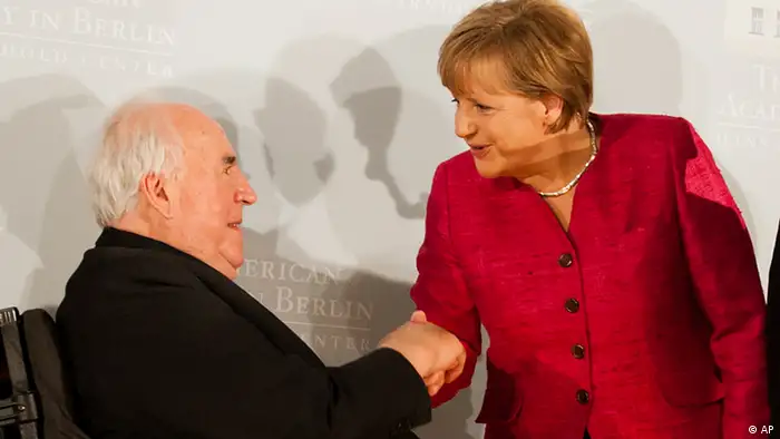 Deutschland Helmut Kohl und Angela Merkel