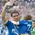 RAUL (GE) bei seiner Verabschiedung mit Toechterchen Maria auf dem Arm, winkend; Halbfigur; Abschied, good-bye; Fussball 1. Bundesliga, Spieltag 33, FC Schalke 04 (GE) - Hertha BSC Berlin (B) 4:0, am 28.04.2012 in Gelsenkirchen / Deutschland