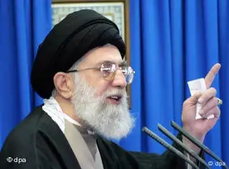 Chamenei droht mit Abbruch der Atomgespräche mit EU-Trio