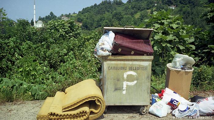 Ausblick in fremde Welten in Cannes | Kultur | DW | 18.05.2012