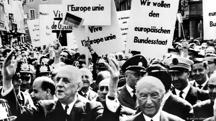 De Gaulle bei Adenauer in Bonn bejubelt Deutsch-Französische Freundschaft (picture-alliance/dpa)