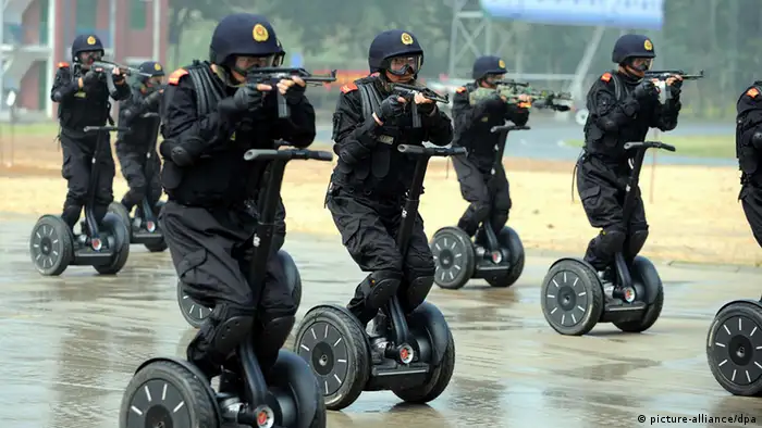 Training von der chinesischen Anti Terror Einheit