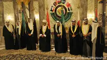 ربيع جزيرة العرب- ربيع النفط ودبلوماسية دفاتر الشيكات