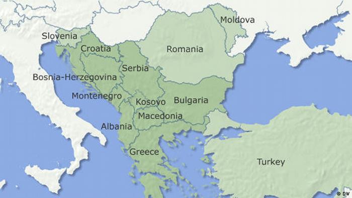 Когато прие България и Румъния, ЕС се надяваше, че новите