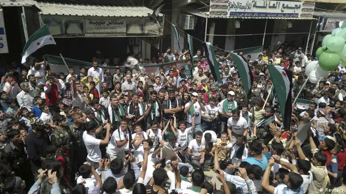 Syrien Opposition friedliche Proteste gegen Assad (Reuters)