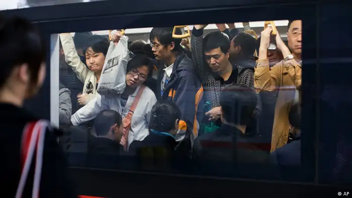 Überfüllte U-Bahn in Peking