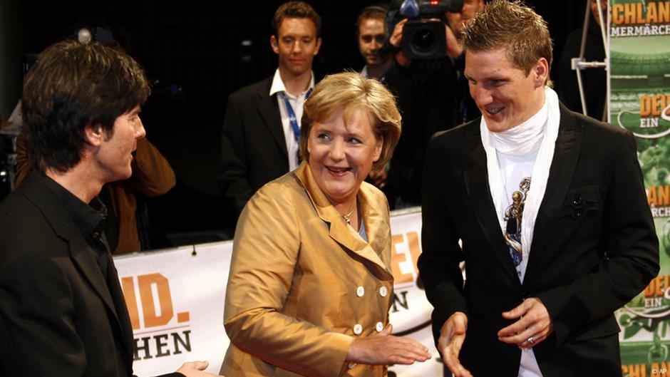 O prvenstvu 2006. snimljen je i film: Na premijeru je došla kancelarka Merkel sa selektorom Levom i fudbalerom Švajnštajgerom