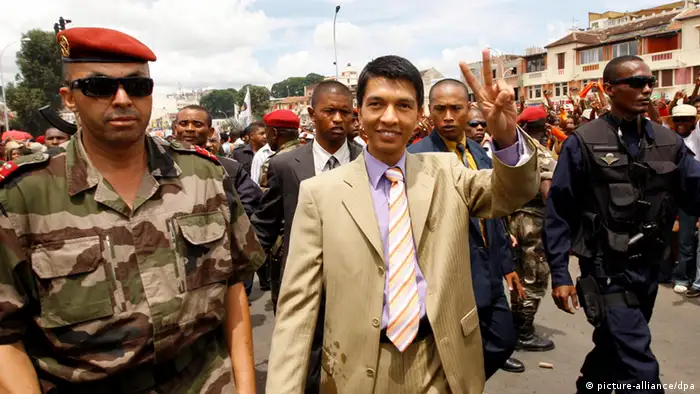 Le président de la transition Andry Nirina Rajoelina a renversé son rival Marc Ravalomanana en 2009