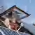 Bildunterschrift: Typische Photovoltaikanlage in Deutschland auf einem Hausdach. Weiter Stichwörter PV Solarstrom Sonnenstrom copyright, Bildnachweis Carsten Behler / photon-pictures.com.