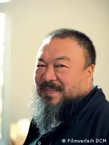 Film Ai Weiwei - Never Sorry, der diese Woche (KW 24) in den Kinos anläuft: Der Künstler im Portrait***Das Bild darf nur im Rahmen einer Filmbesprechung benutzt werden