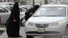 ناشطات سعوديات: المرأة السعودية تعامل كالعبيد والإنترنت فضاؤنا الوحيد