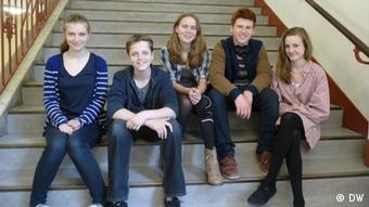 Schüler der 8.Klasse der Sophie-Scholl-Schule in Berlin (Foto: DW / Richard Fuchs)