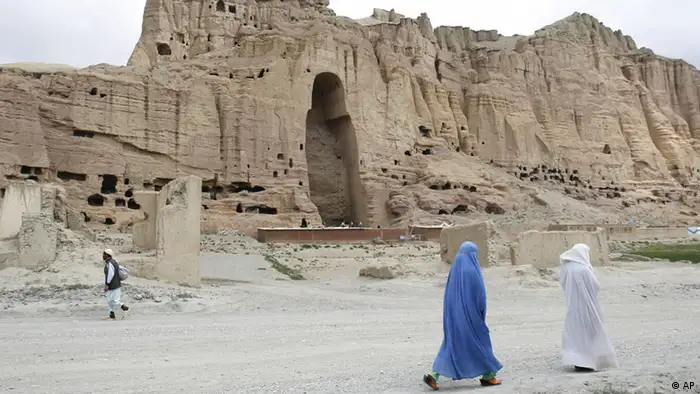 Zerstörung von Weltkulturerbe Buddha-Statuen von Bamiyan Leere Nische