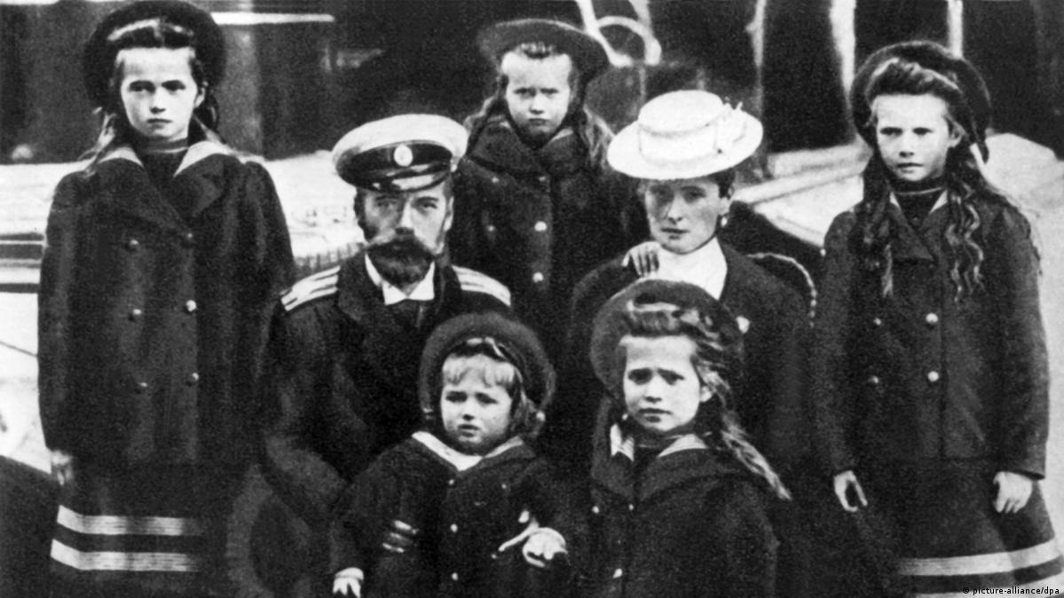 Почему большевики устроили расправу над семьей царя? 3 основные причины | Две Войны | Дзен