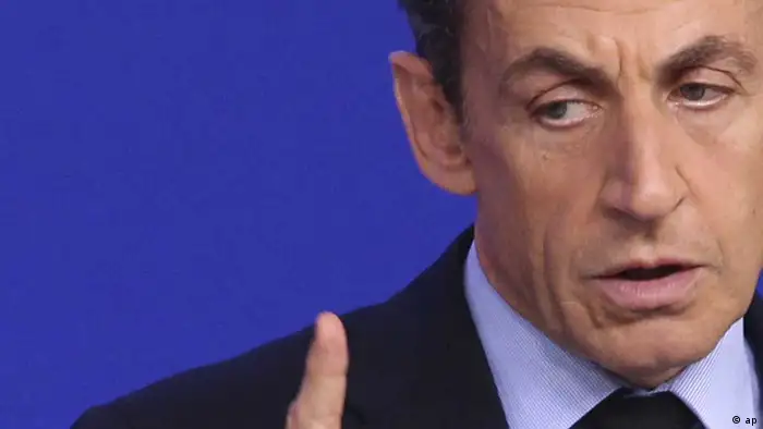 French President Nicolas Sarkozy gestures during a media conference at an EU summit in Brussels on Sunday, Oct. 23, 2011. Greece's prime minister is pleading with European leaders in Brussels to act decisively to solve the continent's debt crisis. At a summit Sunday, the leaders are expected to ask banks to accept huge losses on Greek bonds to ease the pressure on the country, and to raise billions more in capital to weather those losses. (ddp images/AP Photo/Yves Logghe)/ eingest. sc