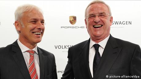 Martin Winterkorn Porsche Volkswagen Pressekonferenz (picture-alliance/dpa)