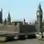 Blick vom London Eye-Riesenrad über die Themse und die Westminster Brücke auf die Houses of Parliament im Westminster Palast und den Uhrenturm Big Ben im Juli 2004. Foto: Martin Keene/PA dpa